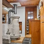Renove Et Chaleureux, Ovronnaz 4 Personnes, Famille Шале *