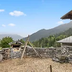 Шале Renove Et Chaleureux, Ovronnaz 4 Personnes, Famille