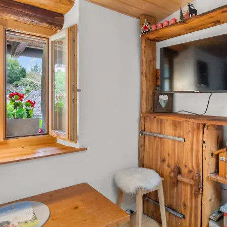 Renove Et Chaleureux, 4 Personnes, Famille * Ovronnaz