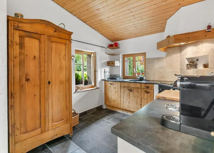 Renove Et Chaleureux, Ovronnaz 4 Personnes, Famille