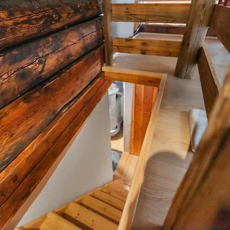 Renove Et Chaleureux, 4 Personnes, Famille Ovronnaz