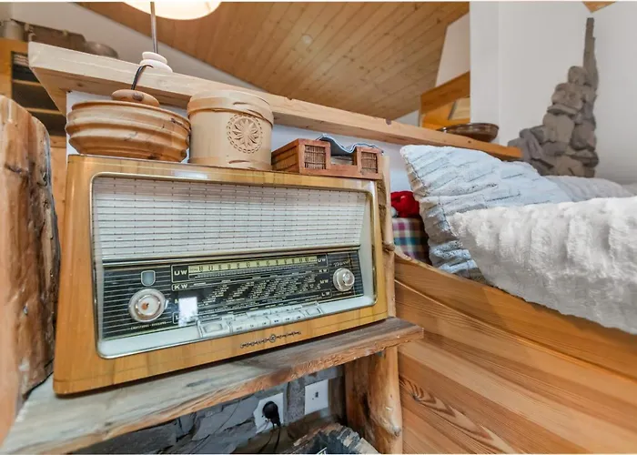 Chalet Rénové Et Chaleureux, Ovronnaz 4 Personnes, Famille *