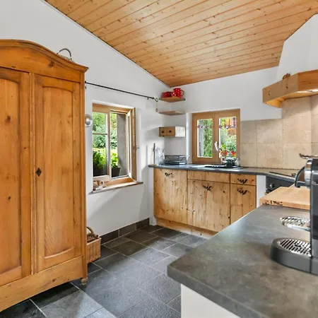 Renove Et Chaleureux, Ovronnaz 4 Personnes, Famille